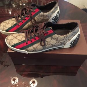 Gucci Sneakers-39.5